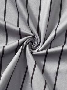 Manfinity LEGND Men'S Color Block Stripes, Letter Print Top And Shorts Set - Multicolor - View 4