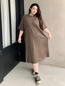 Dazy Plus 大尺碼女式寬鬆中長款圓領連衣裙 - 卡其色 - 查看 4