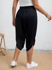 Calvaya 大尺寸釦飾斜口袋長褲 - 黑色 - 查看 3