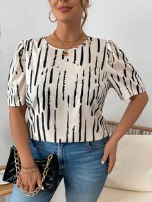 SHEIN Franclia 大尺碼女性泡泡袖短袖印花襯衫 - 彩色 - 查看 2