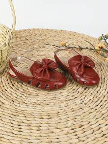 防滑防水公主風格中空花卉設計兒童平底鞋,柔軟舒適,適合女孩 - 酒紅色 - 查看 2