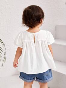 SHEIN Baby Girl Embroidered Pattern White Short Sleeve Top For Summer Vacation - White - View 2