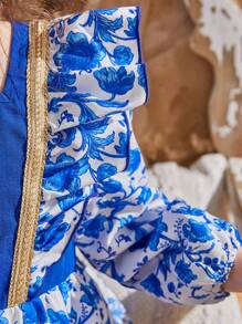 SHEIN Young Girl Floral Print Contrast Color Peter Pan Collar Ruffle Hem Long Sleeve Dress, Mommy And Me Matching Outfits (2 Pieces Sold Separately) - Blue - View 7