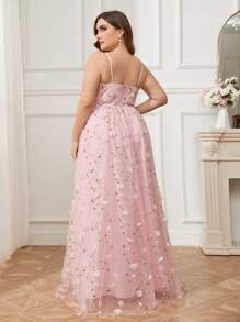 SHEIN Belle 大码 3d 花卉与网眼撞色细肩带浪漫正式晚礼服 - 粉色 - 查看 8