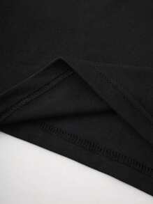 Maweii Plus Size Women's Lips Printed Short Sleeve T-Shirt - Black - View 3