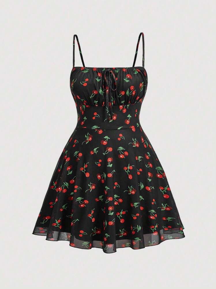 SHEIN MOD Vestido Camiseta Regata Franzido no Busto com Estampa de Cereja, Tamanhos Grandes, Verão - Preto - Visão 1