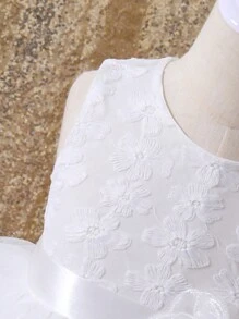 SHEIN Glamorique Kids Young Girl Princess Style Casual, Fashionable, Sweet, Elegant, Lace & Mesh Dress,Holiday,Summer,Travel - White - View 5