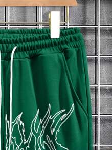 Manfinity EMRG Bộ đồ thể thao nam gồm áo nỉ và quần nỉ in họa tiết monogram, gồm hai mảnh. - Màu xanh lá cây đậm - Xem 5