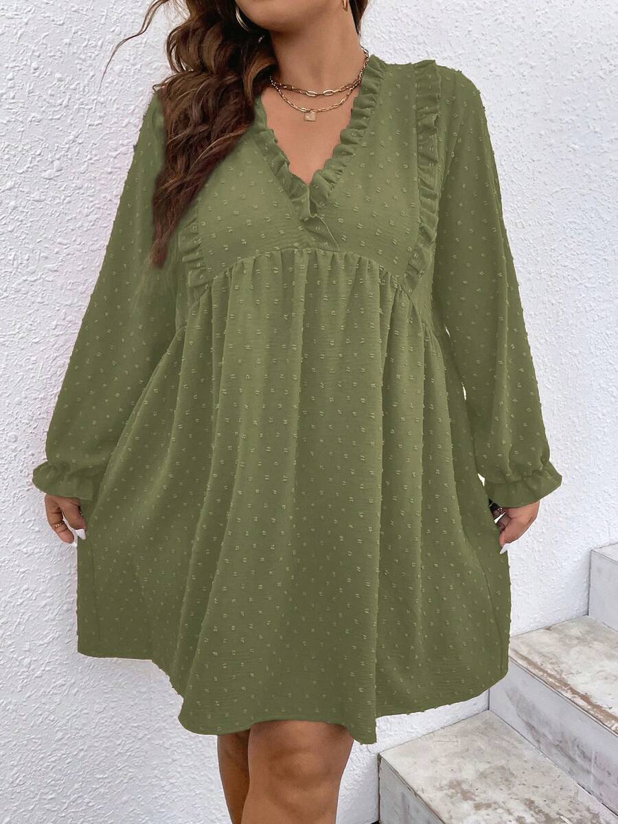 SHEIN Franclia 帶有荷葉邊的大尺碼紋理連衣裙 - 軍綠色 - 查看 1