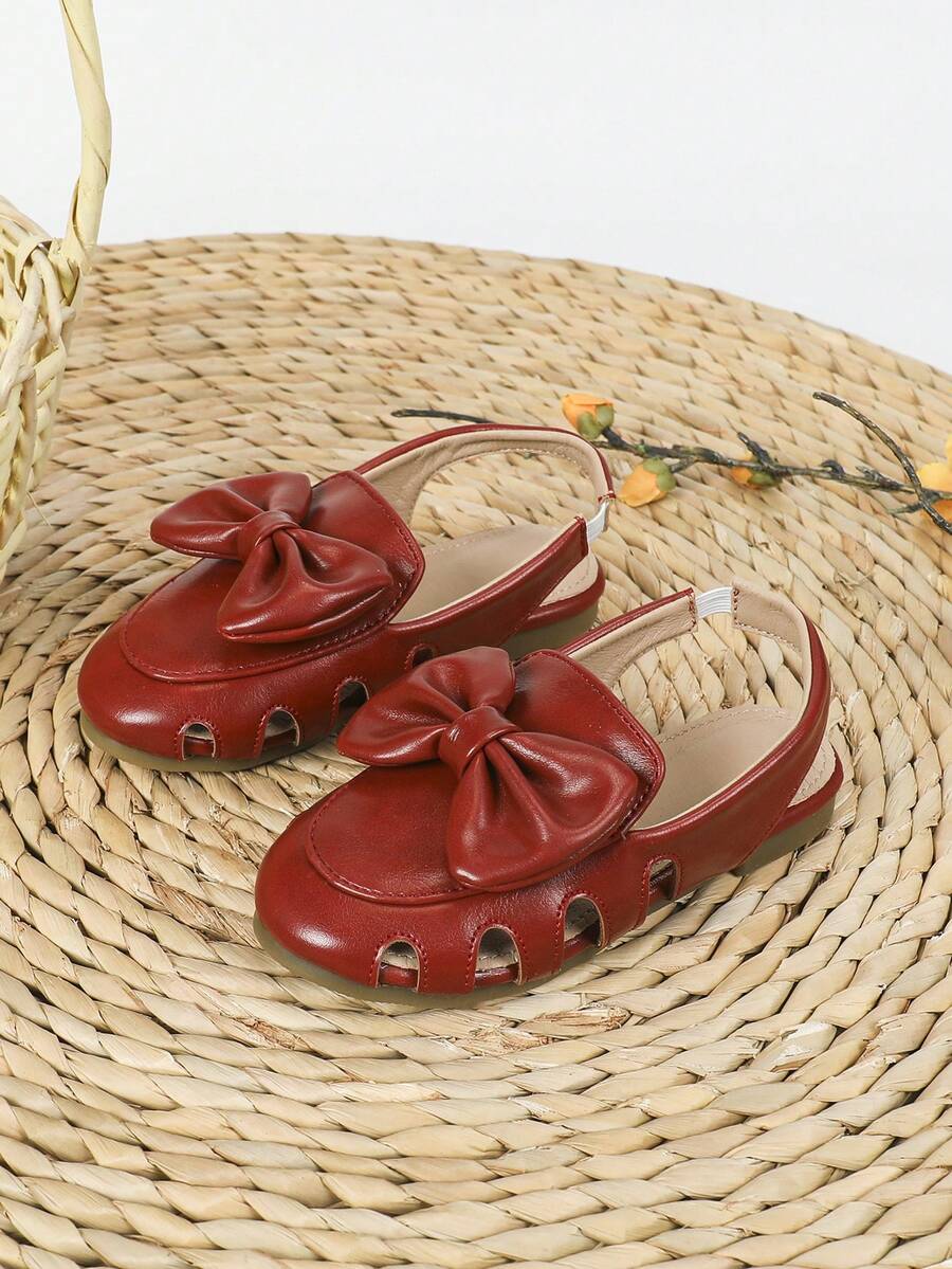 防滑防水公主風格中空花卉設計兒童平底鞋,柔軟舒適,適合女孩 - 酒紅色 - 查看 1