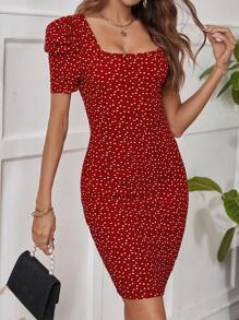 SHEIN Clasi Vestido Rojo De Mujer Con Manga Abullonada Y Estampado De Corazones Ajustado Al Cuerpo - Burdeos - Ver 5