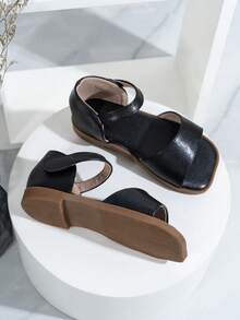 Children's Black Flat Sandals - Black - View 3