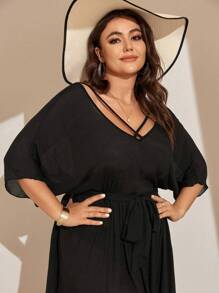 SHEIN Swim Curve 大尺碼交叉v領分割式腰帶外套連衣裙音樂節 - 黑色 - 查看 4
