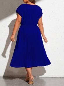 SHEIN Frenchy Plus Size Women's V-Neck Batwing Sleeve Dress