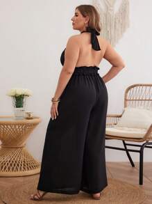 SHEIN VCAY Jumpsuit Für Frauen Mit Großer Größe, Schwarz Mit Ausschnitt Am Taillenbereich, Lace Trim Und Criss-cross Halsbänder Für Strandurlaub