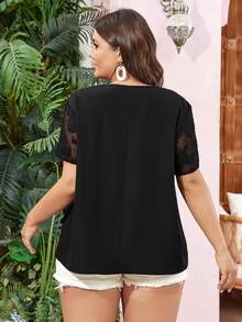 SHEIN Clasi 大尺碼女士蕾絲拼接翻領襯衫 - 黑色 - 查看 2