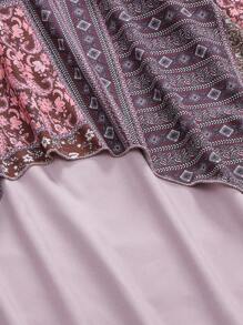 EMERY ROSE Plus Size Women's Geometric Patchwork Printed V-Neck Dress - Red Violet - View 4