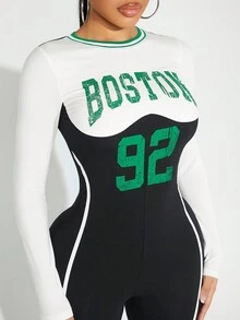 SHEIN SXY 休閒時尚綠色字母印花黑白色彩塊壓縮連體跳躍服，適用於運動比賽