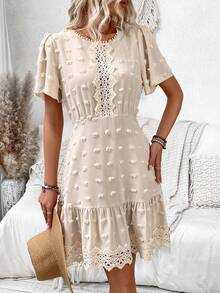 SHEIN VCAY Ren Vá lại Đầm Với Pom Pom Chi tiết - Màu be - Xem 4