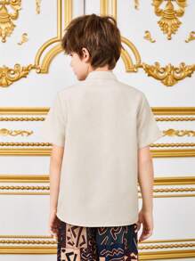 SHEIN Tween Boys' Loose Fit Cute Stand Collar Solid Weave Short Sleeve Shirt - Khaki - View 7