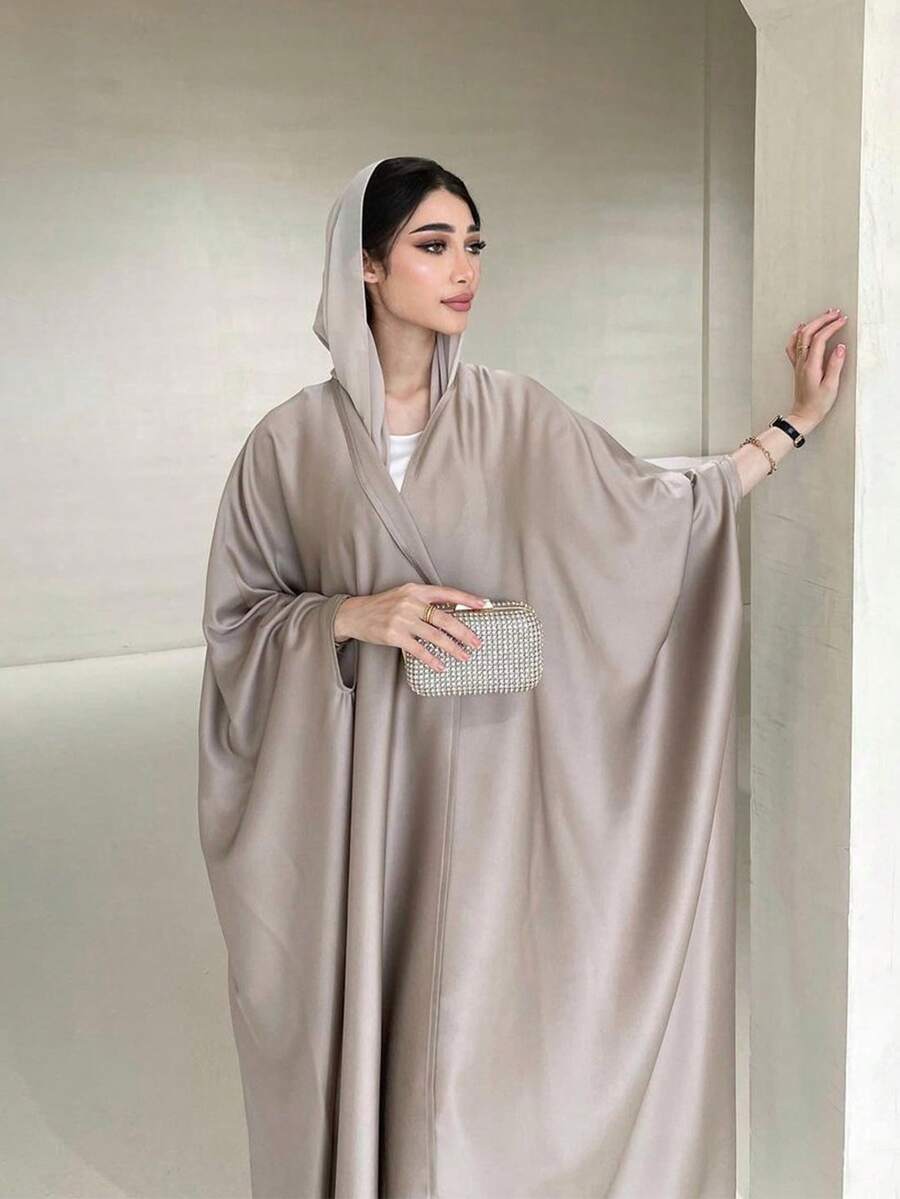 Fashionable Soft-Light Satin Long Batwing Sleeve Hooded Modest Sleeve Arabian Abaya, Robe