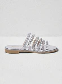 Styleloop Women's Fashionable Metal Studded Rope Flat Sandals,Women's Flat Sandals Summer Beach Slippers With Rhinestone Decoration