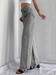 RueChic Zipper Fly Straight Leg Jeans - Light Wash - View 5