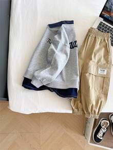 男童字母印花撞色領套頭衫 - 淺灰色 - 查看 4