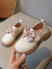兒童花朵珠飾蝴蝶結設計米色平底鞋 - 米色 - 查看 3