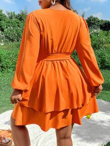Flirla 大尺碼純色燈籠袖裙子,腰間荷葉邊 - 橘色 - 查看 3