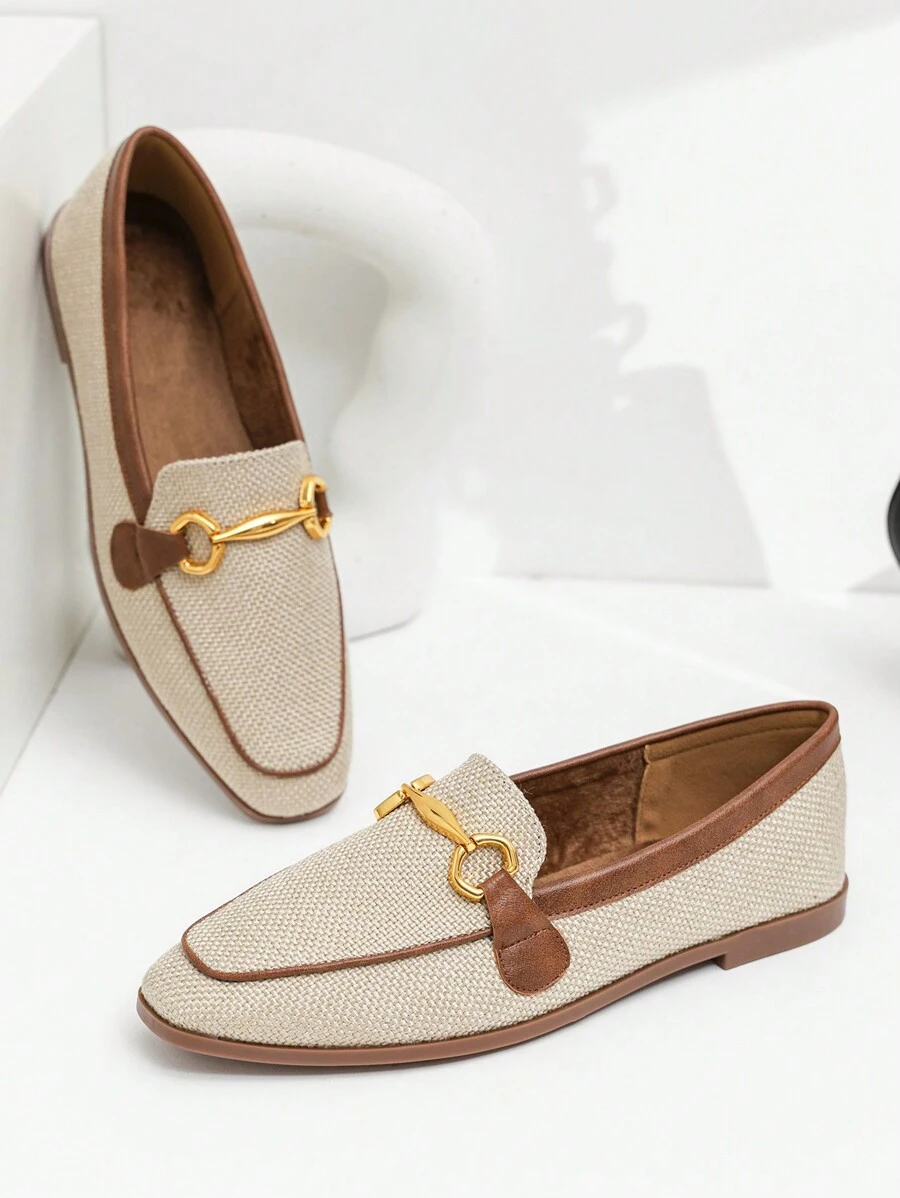 Zapato de mujer de estilo británico con caña alta para otoño/invierno, nuevo diseño de zapato casual retro de dos tonos, zapato de tacón plano con hebilla metálica y punta cuadrada, mocasín - Albaricoque - Ver 1