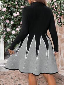 SHEIN Clasi 大尺碼女款印花領毛衣連身裙 - 彩色 - 查看 2