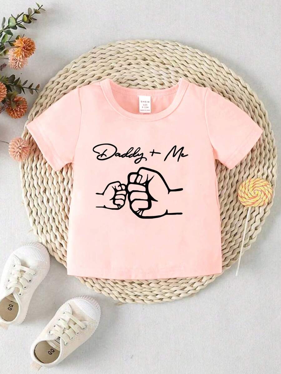 SHEIN Playful Pals Baby Girl Cute Letter Fist Printed Short Sleeve Top - Pink - View 1