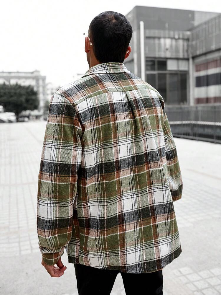 Loose Men's Grid Pattern Shacket With Front Pockets