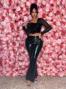 SHEIN SXY 3d花型迷你背心和褲套裝,金屬薄膜覆蓋網眼面料 - 黑色 - 查看 4