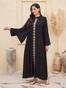 Al Najma Flower Embroidered Bell Sleeve Dress Kaftan Jalabiya Dress - Multicolor - View 4