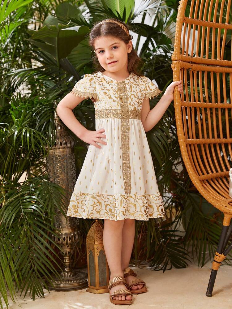 Young Girls' Embroidered Applique Puff Short Sleeve Dress