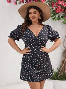 SHEIN VCAY Plus Size Kiểu dáng kỳ nghỉ ngắn Váy cổ chữ V sâu Ditsy in hoa - Nhiều màu - Xem 1