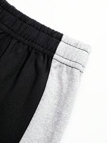 Young Boys Sports & Outdoor Classic Colorblock Gray & Black Loose Shorts, Stretchy Moisture-Wicking Breathable For Cycling, Running, Workout, Fashion Versatile - Black - View 6