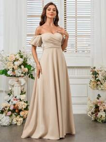 SHEIN Belle 具有露肩、泡泡袖、荷葉邊和飄逸款式的伴娘禮服（成人） - 杏色 - 查看 6