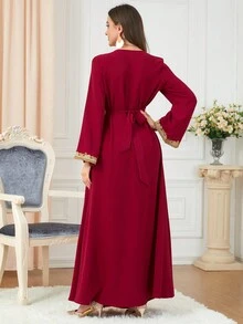 拼色刺绣贴花 V 领长袖连衣裙，简约长袍 - 紅色 - 查看 2