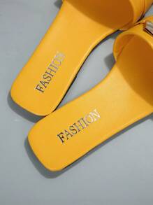 超大码美国尺码 5-9 夏季新款户外时尚休闲金属扣一脚蹬拖鞋女士日常穿着软底沙滩鞋紫色平底凉鞋适合夏季穿着舒适平底鞋 - 黃色 - 查看 9