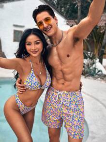 Manfinity VDAYZ 1 件装男士沙滩短裤，带碎花印花和抽绳腰带，情侣装泳装度假 - 彩色 - 查看 8