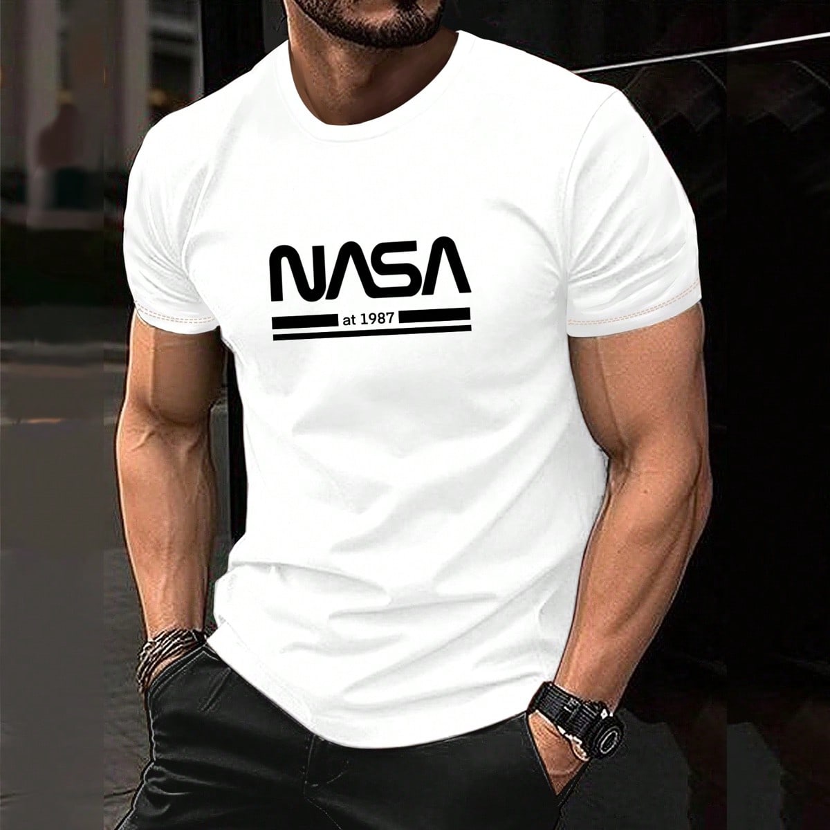 Camiseta ajustada con estampado de letras para hombre