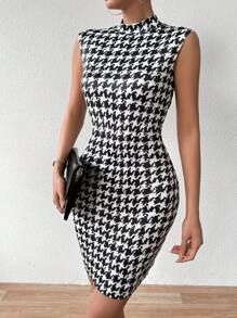 Chiquease Random Houndstooth Pattern Stand Collar Dress - Black and White - View 3