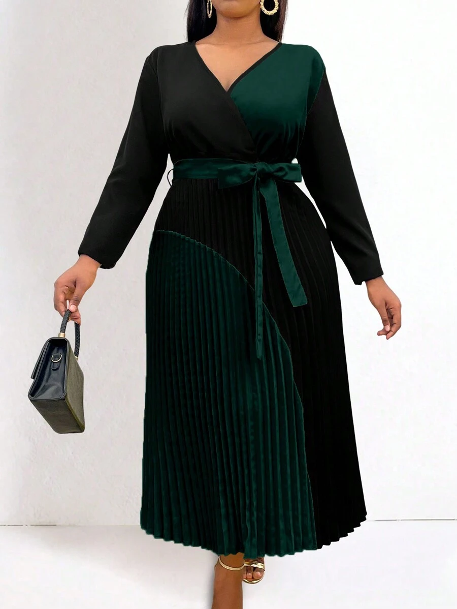 SHEIN Clasi 大尺碼交叉領口色塊百折裙 - 墨綠色 - 查看 1