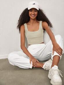 SHEIN BASICS Women'S Square Neck Cropped Tank Top - Beige - View 3