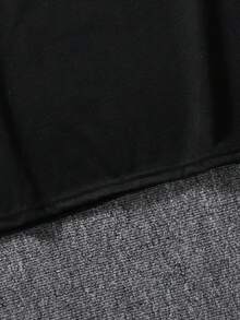 Manfinity EMRG 男士卡通印花短袖t恤 - 黑色 - 查看 4