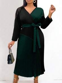 SHEIN Clasi 大尺碼交叉領口色塊百折裙 - 墨綠色 - 查看 5