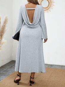 Calvaya Kích thước lớn Màu thuần Đồ đan Ribbed Xu hướng: Cắt giảm Trở lại Tay áo loe Đầm - Xám - Xem 1